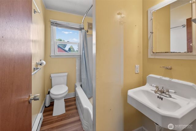 1039 W Sixth Street, Port Angeles, WA 98363