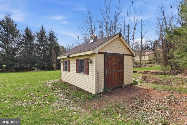 10 W ELIZABETH LN, Richboro, PA 18954