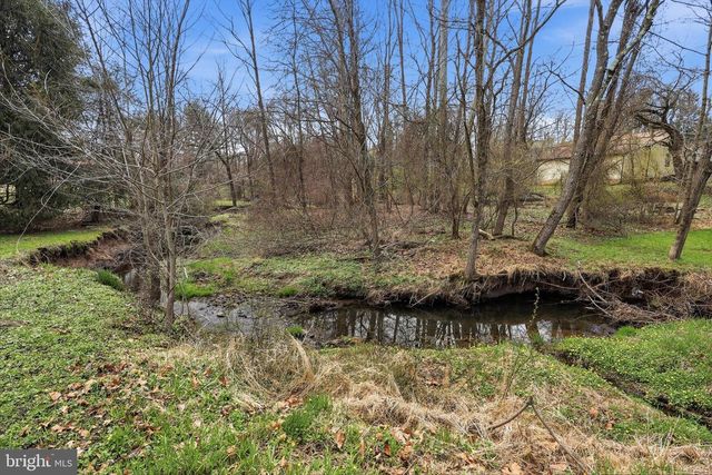 10 W ELIZABETH LN, Richboro, PA 18954