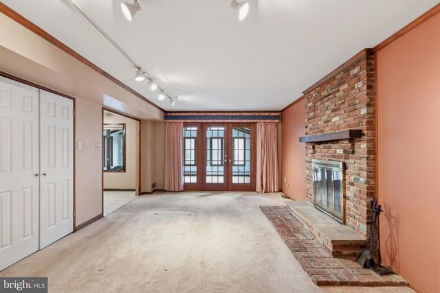 10 W ELIZABETH LN, Richboro, PA 18954