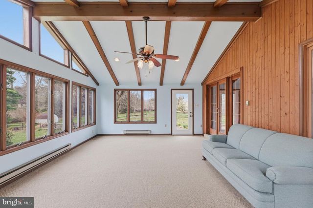 10 W ELIZABETH LN, Richboro, PA 18954