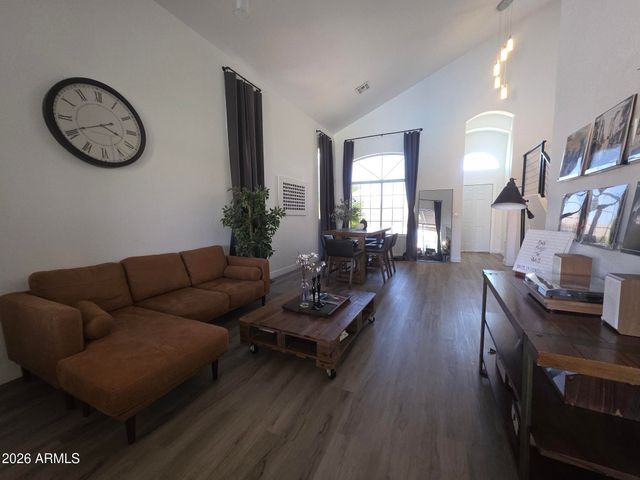 5010 W Monte Cristo Avenue, Glendale, AZ 85306