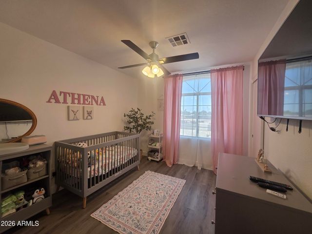 5010 W Monte Cristo Avenue, Glendale, AZ 85306