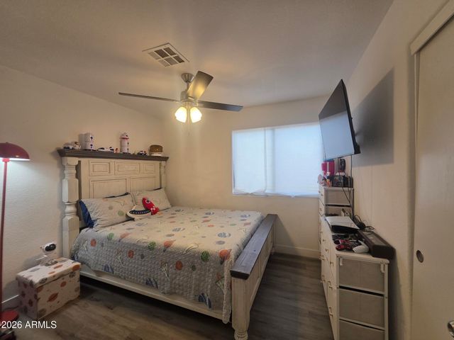 5010 W Monte Cristo Avenue, Glendale, AZ 85306