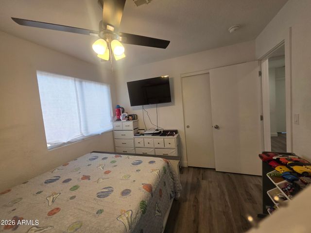 5010 W Monte Cristo Avenue, Glendale, AZ 85306