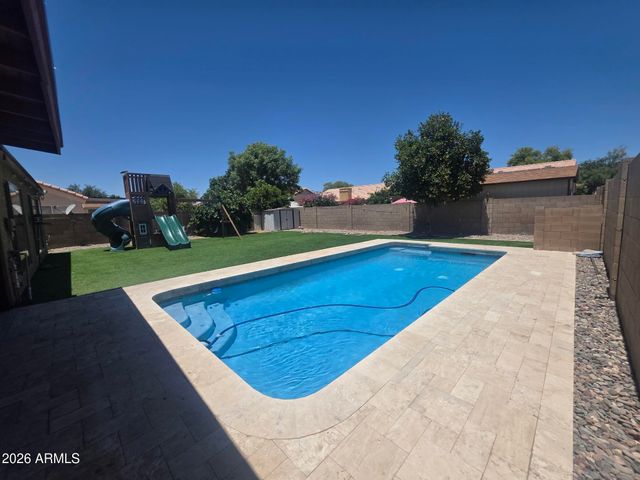 5010 W Monte Cristo Avenue, Glendale, AZ 85306