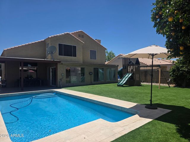 5010 W Monte Cristo Avenue, Glendale, AZ 85306