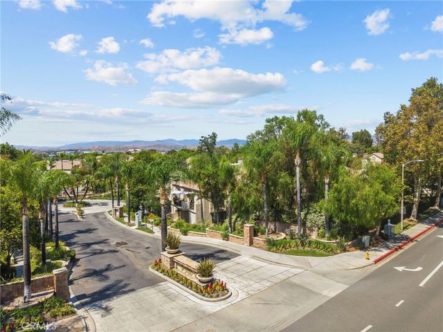 24123 Del Monte Drive 101, Valencia, CA 91355