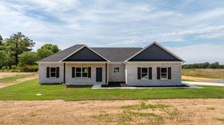 25 West Cedar Hill Road, Greenbrier, AR 72058