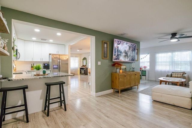 1225 KING AVENUE, Lakeland, FL 33803