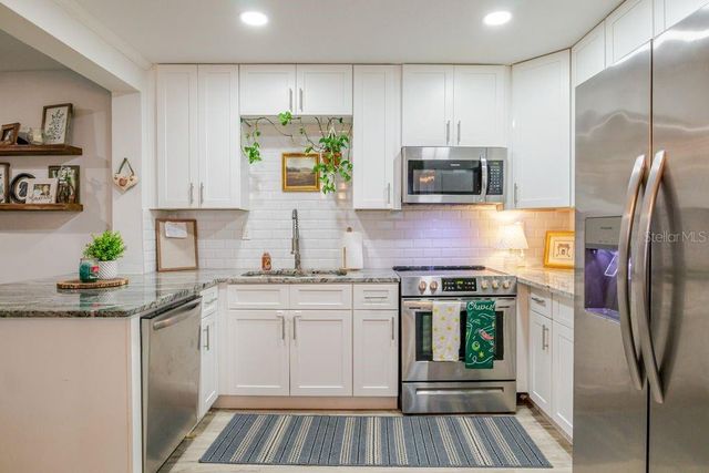 1225 KING AVENUE, Lakeland, FL 33803