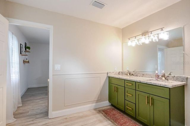 1225 KING AVENUE, Lakeland, FL 33803