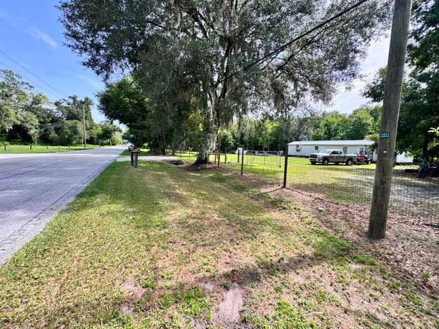 3904 CORK ROAD, Plant City, FL 33565