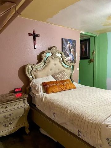 1022 W 10th Street, Freeport, TX 77541