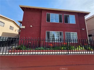 1564 Locust, Long Beach, CA 90813