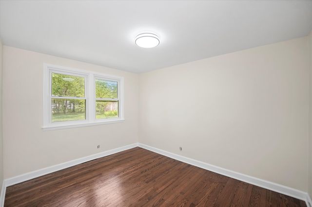 28 Liberty Boulevard, Machesney Park, IL 61115