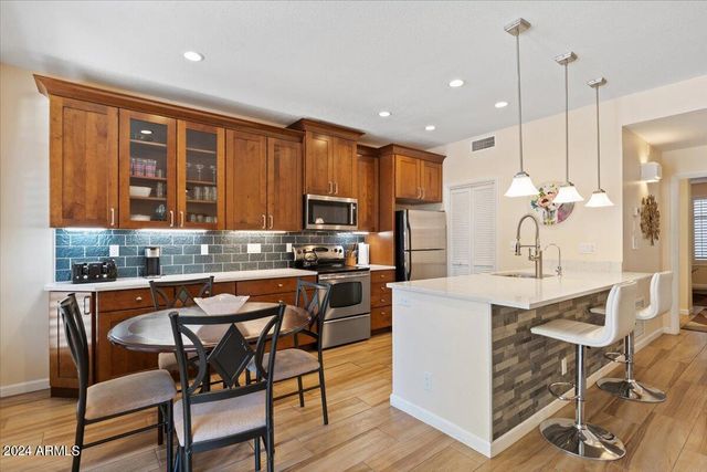 9707 E MOUNTAIN VIEW Road 1438, Scottsdale, AZ 85258