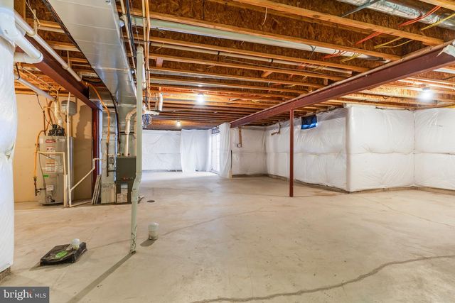 1660 ROSEBROOK DR, York, PA 17402