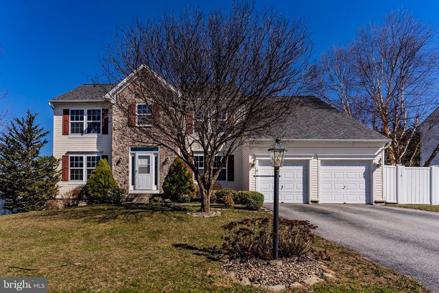 1660 ROSEBROOK DR, York, PA 17402