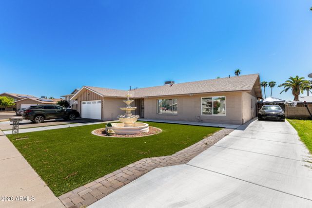 4839 W KALER Circle, Glendale, AZ 85301