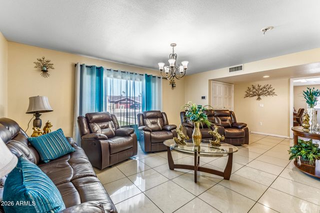 4839 W KALER Circle, Glendale, AZ 85301