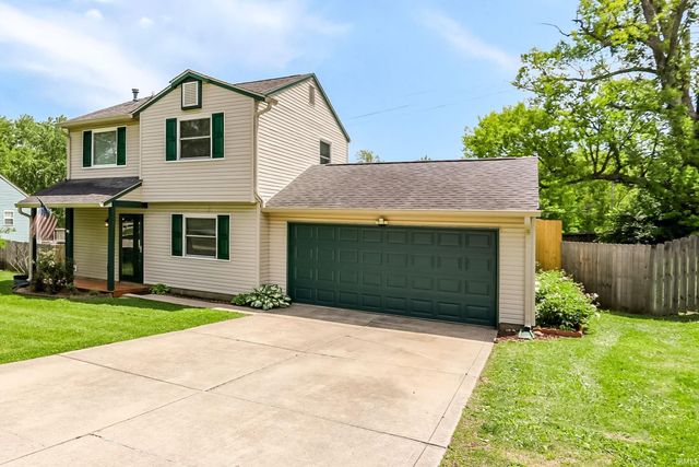 2745 S Pine Meadows Drive, Bloomington, IN 47403