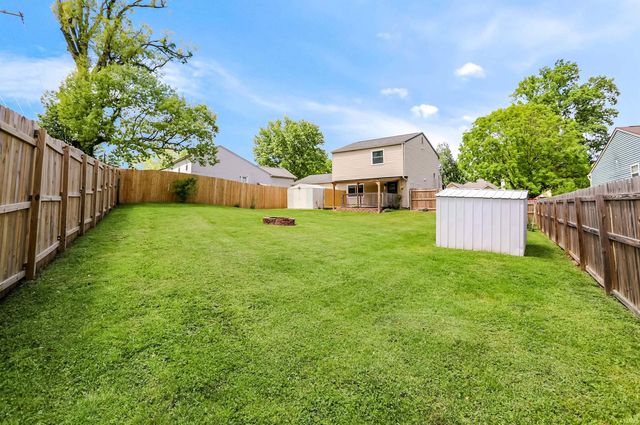 2745 S Pine Meadows Drive, Bloomington, IN 47403