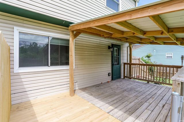 2745 S Pine Meadows Drive, Bloomington, IN 47403