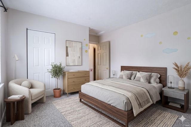 2745 S Pine Meadows Drive, Bloomington, IN 47403