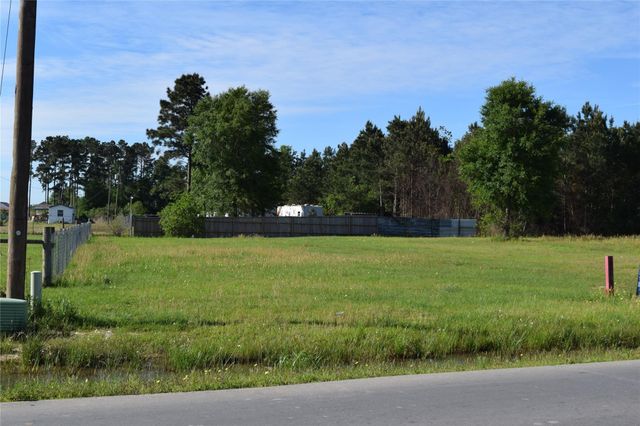 1129 County Road 5100, Cleveland, TX 77327