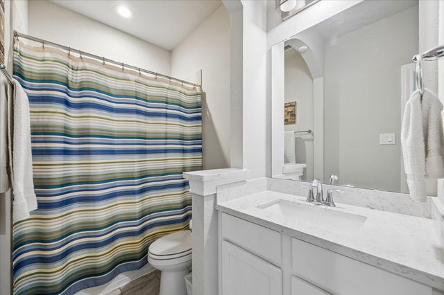 1702 Oak Leaf Pass Drive, Houston, TX 77055