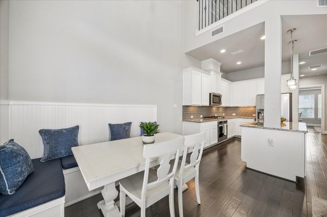 1702 Oak Leaf Pass Drive, Houston, TX 77055