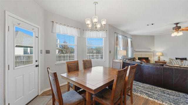 2141 Warwick PL, New Braunfels, TX 78130