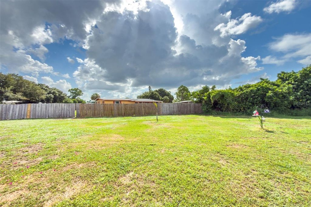 Image 27 of property listing at 3100 CRESTWOOD DRIVE, Port Charlotte, FL 33952