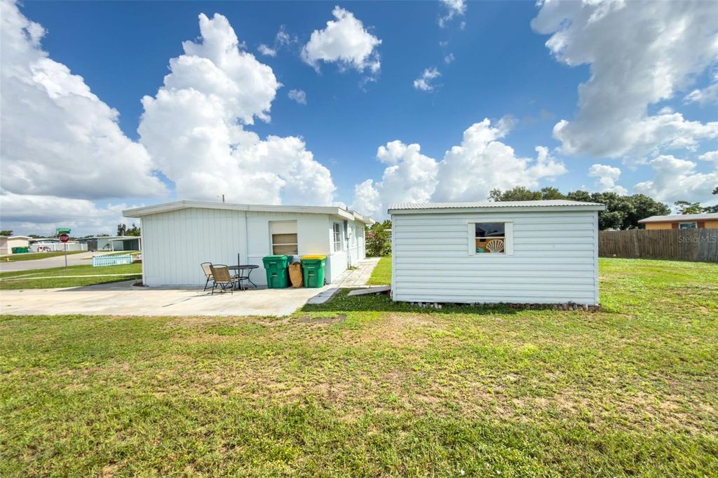 Image 32 of property listing at 3100 CRESTWOOD DRIVE, Port Charlotte, FL 33952