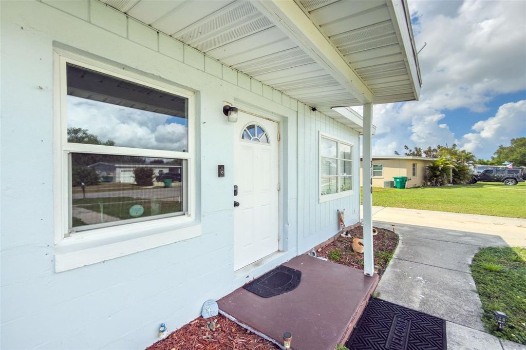 Image 36 of property listing at 3100 CRESTWOOD DRIVE, Port Charlotte, FL 33952