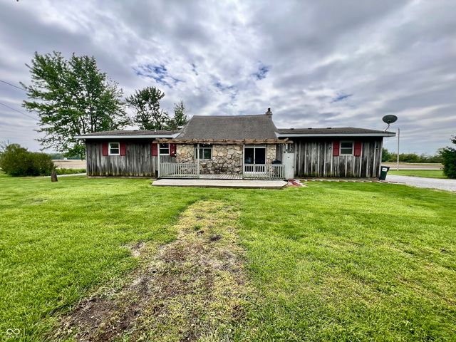 4296 E 100 N, Shelbyville, IN 46176