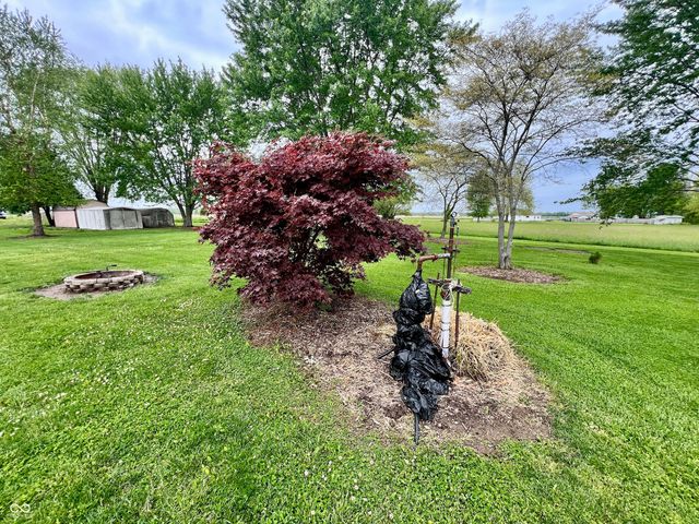 4296 E 100 N, Shelbyville, IN 46176