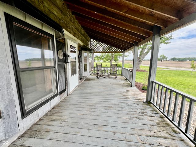 4296 E 100 N, Shelbyville, IN 46176