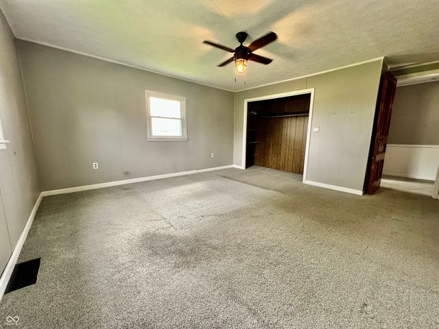 4296 E 100 N, Shelbyville, IN 46176
