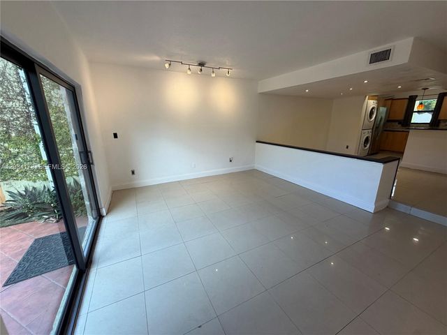 20509 NW 15th Avenue 5-2, Miami Gardens, FL 33169