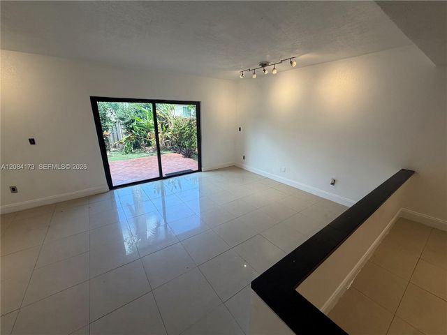 20509 NW 15th Avenue 5-2, Miami Gardens, FL 33169