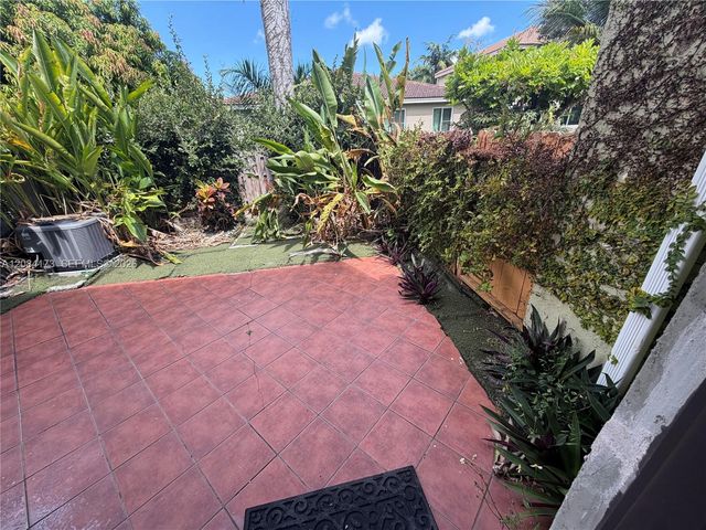20509 NW 15th Avenue 5-2, Miami Gardens, FL 33169