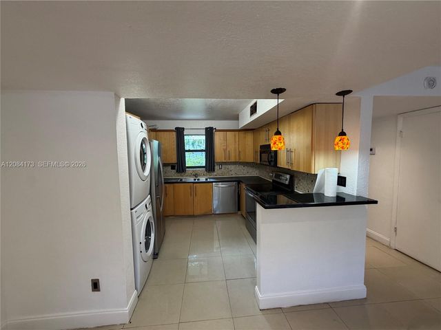 20509 NW 15th Avenue 5-2, Miami Gardens, FL 33169