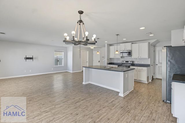 141 Davila Street, Hinesville, GA 31313