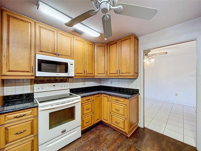 9591 128TH TERRACE, Largo, FL 33773