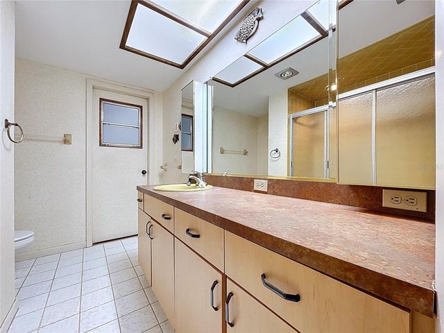 9591 128TH TERRACE, Largo, FL 33773