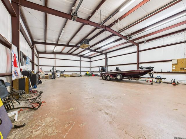 12140 Oakline Acres, St Amant, LA 70774