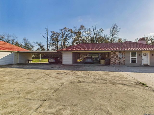 12140 Oakline Acres, St Amant, LA 70774