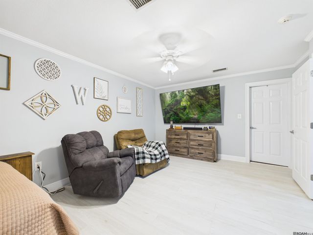 12140 Oakline Acres, St Amant, LA 70774